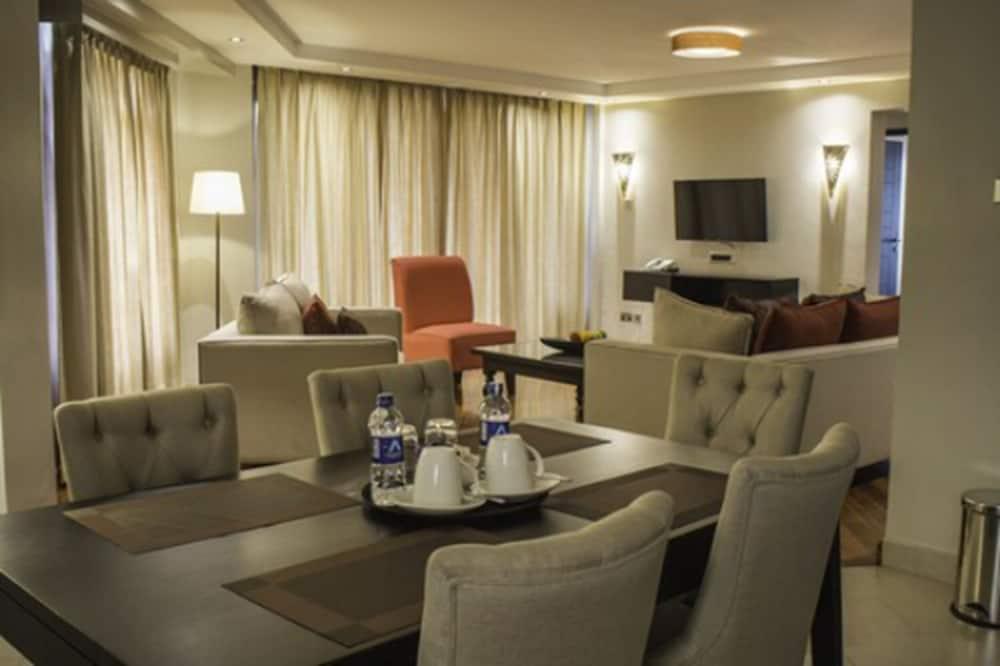 Longonot Place Serviced Apartment-Nairobi, City Centre Cbd Buitenkant foto
