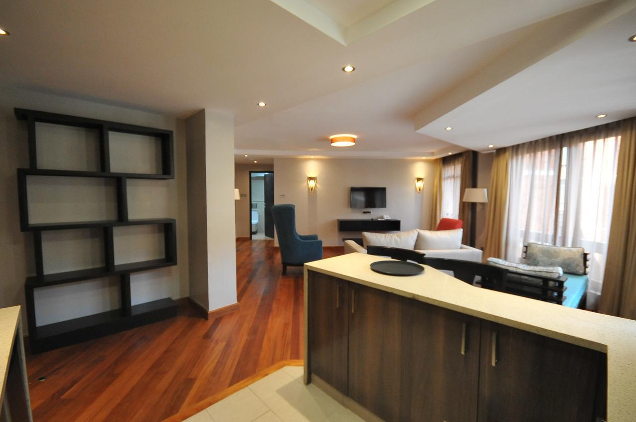 Longonot Place Serviced Apartment-Nairobi, City Centre Cbd Buitenkant foto